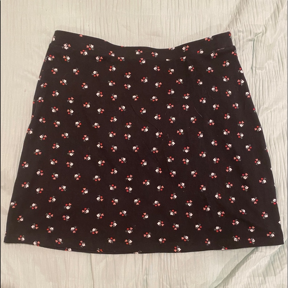 Tilly’s NEW Full Tilt skirt girls L